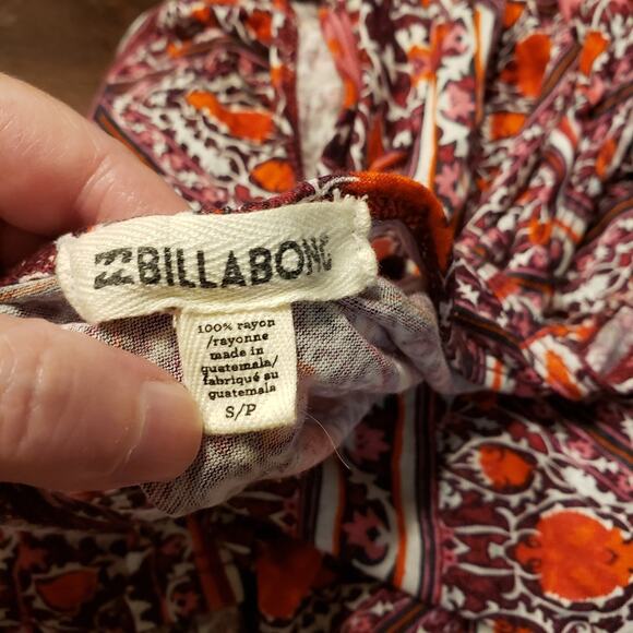 Billabong Sangria "Never Knew" High Low Top - Picture 5 of 8